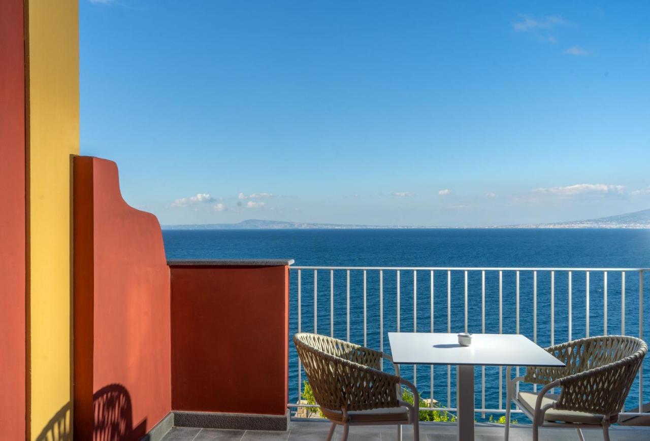 Hotel Lorelei Londres Sorrento Dış mekan fotoğraf